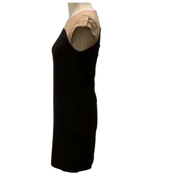 Vince Camuto Color-Block Shift Dress - Picture 5 of 10